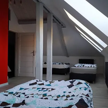 아파트 Witkacego Czerwony *