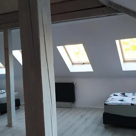 Witkacego Czerwony 아파트