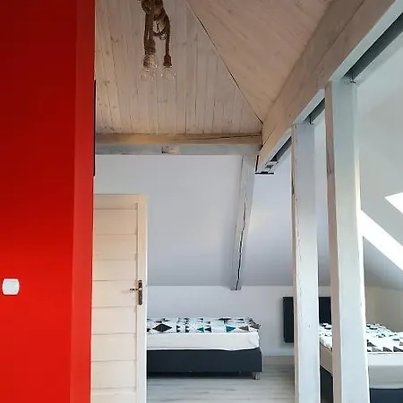 Witkacego Czerwony 아파트 *