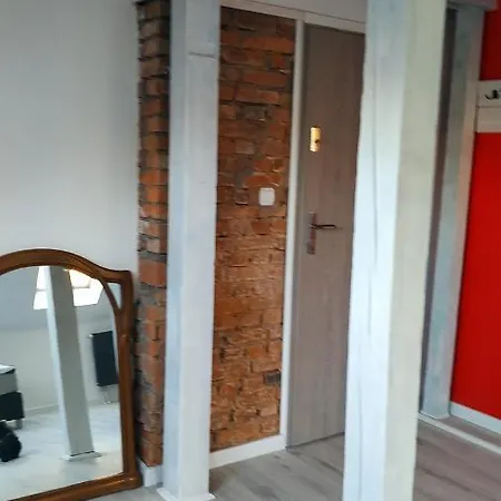 Witkacego Czerwony 아파트 *