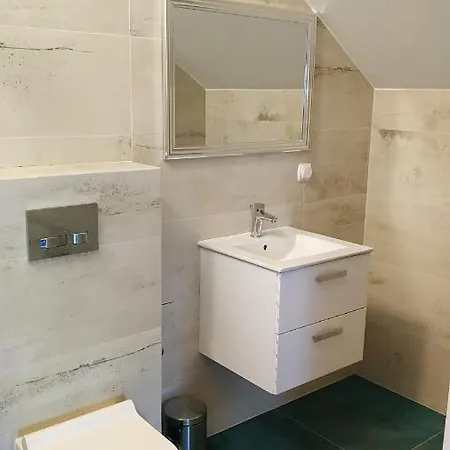 Witkacego Czerwony 스와프스크