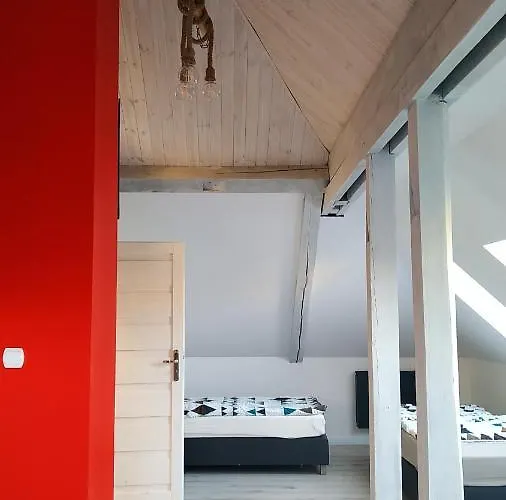 Witkacego Czerwony Apartment *