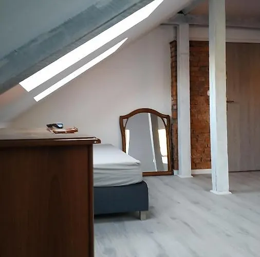 Witkacego Czerwony Apartment *